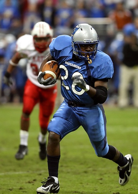 迪亚斯在右 迪亚斯在右